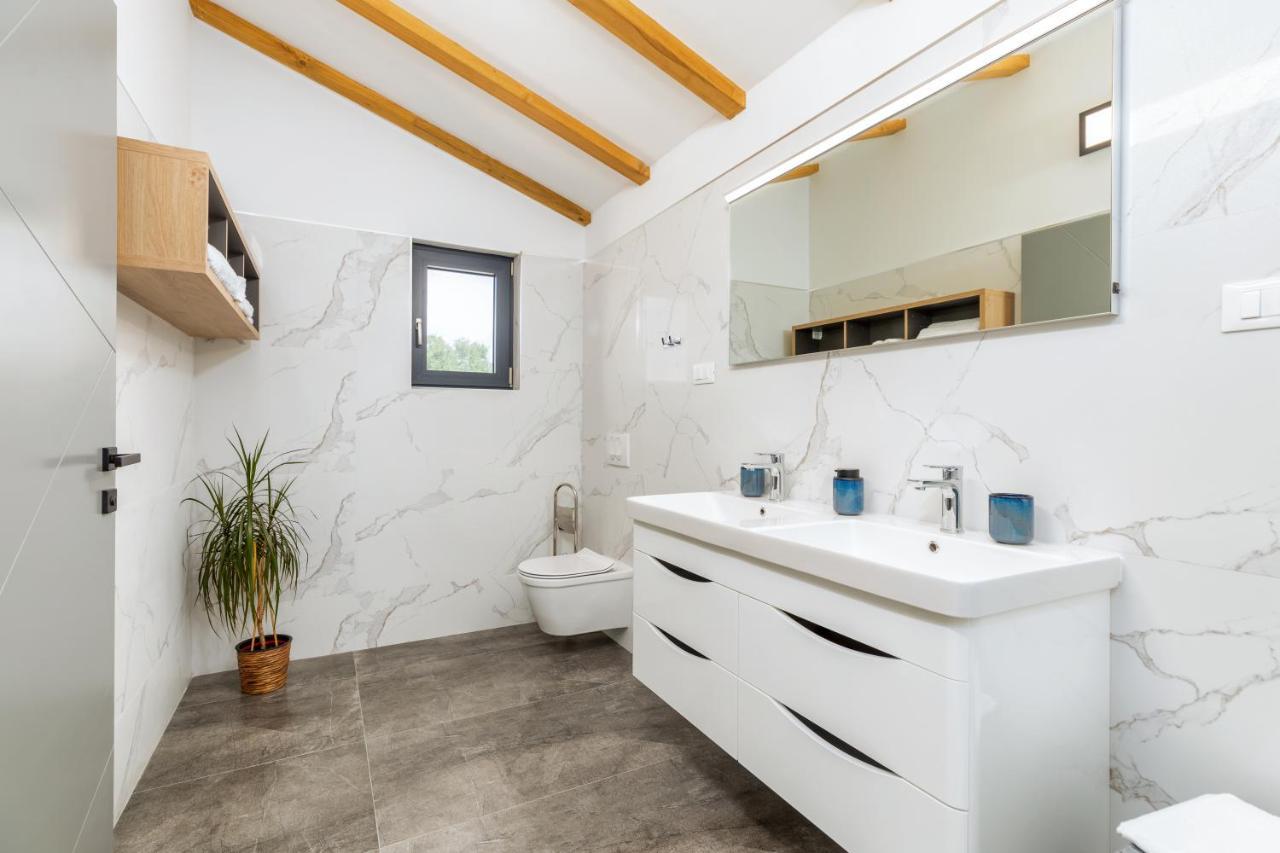 Nodus Villa