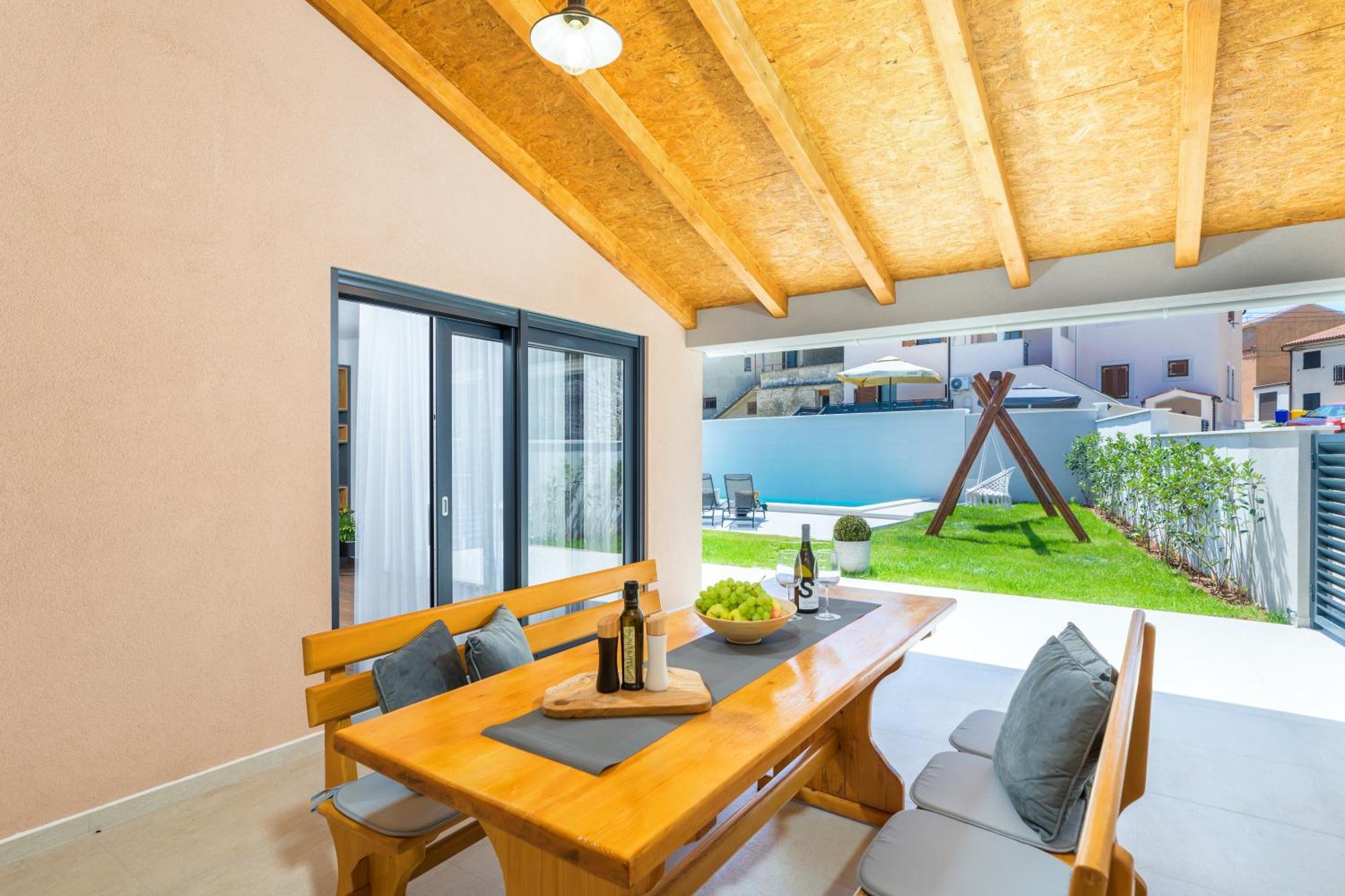 Nodus Villa *